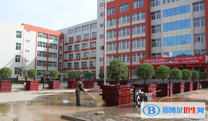 江蘇城鎮(zhèn)建設(shè)學(xué)校招生辦聯(lián)系電話