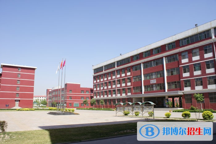 張家港工貿(mào)職業(yè)高級中學(xué)2019年報名條件、招生對象