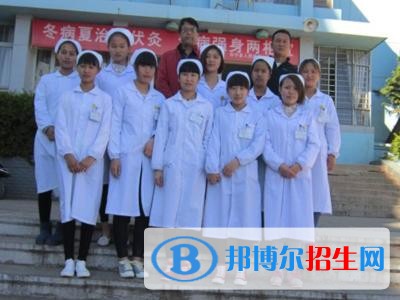 云南中專學(xué)校好還是大專好