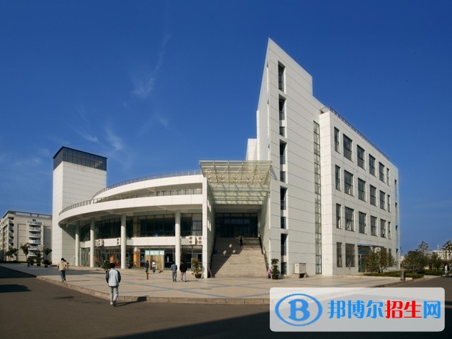 寶應職業(yè)技術(shù)教育中心校2019年報名條件、招生對象