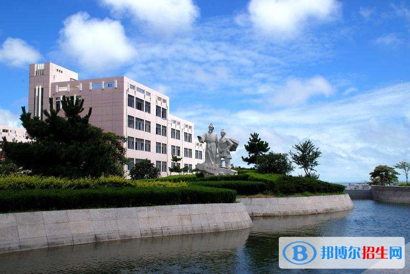 濟(jì)寧職業(yè)技術(shù)學(xué)院?jiǎn)握泻?jiǎn)章