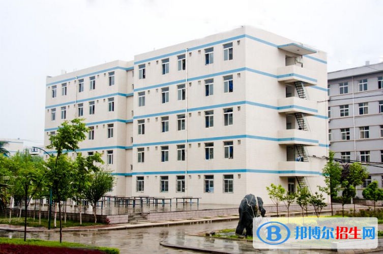 蘭州鐵路技師學(xué)院2019年報名條件、招生對象