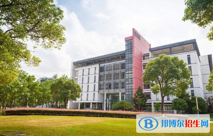菏澤家政職業(yè)學(xué)院單招報名條件