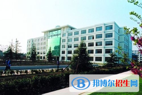 泰山職業(yè)技術(shù)學(xué)院?jiǎn)握袌?bào)名時(shí)間