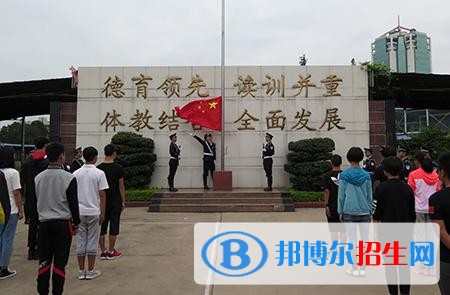 昆明職高好還是中專學(xué)校好
