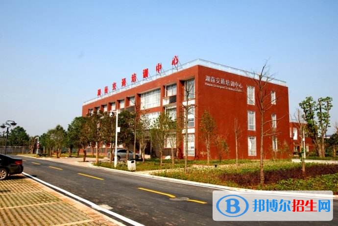 河北交通職業(yè)技術(shù)學(xué)院?jiǎn)握谐煽?jī)查詢時(shí)間
