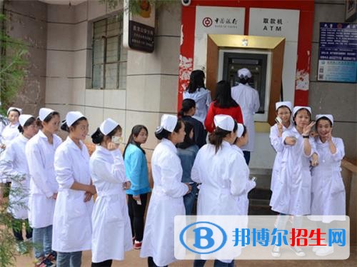 昆明高中生上中專學(xué)校