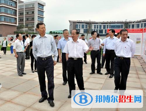 貴州讀中專學(xué)?？梢钥即髮W(xué)嗎