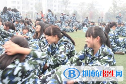 曲靖中專學校學什么好有前途