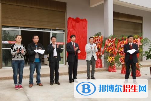 曲靖中專學校有哪些專業(yè)好