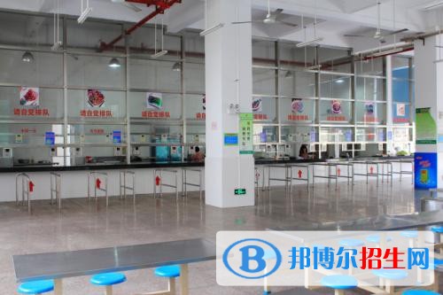玉溪讀中專學(xué)校好不好
