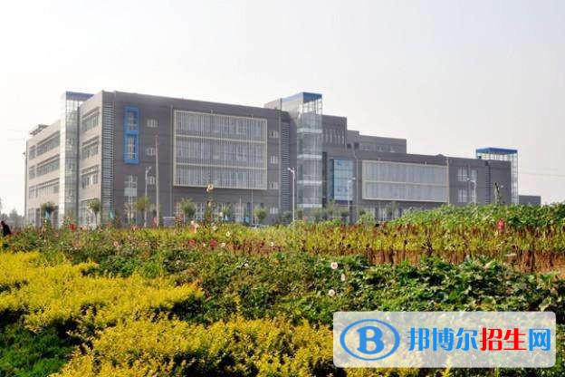 山西運(yùn)城農(nóng)業(yè)職業(yè)技術(shù)學(xué)院單招報(bào)名條件