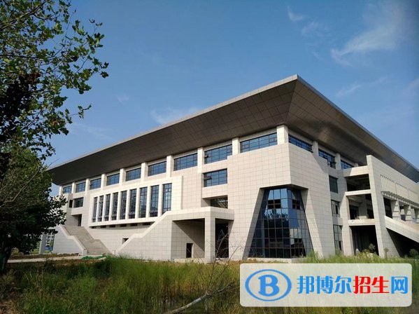 安徽城市管理職業(yè)學(xué)院?jiǎn)握袌?bào)名時(shí)間