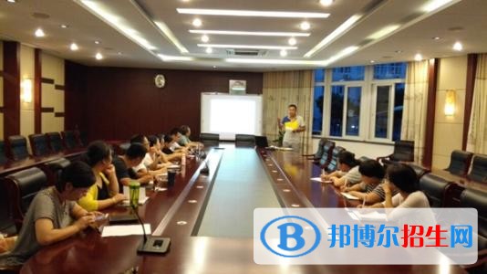楚雄初中上什么中專學校好