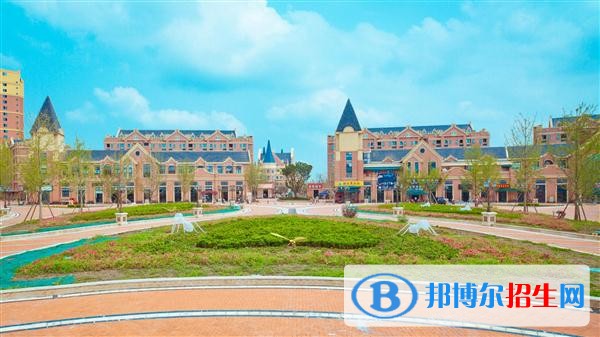 四川文化傳媒職業(yè)學(xué)院五年制大專學(xué)校網(wǎng)址