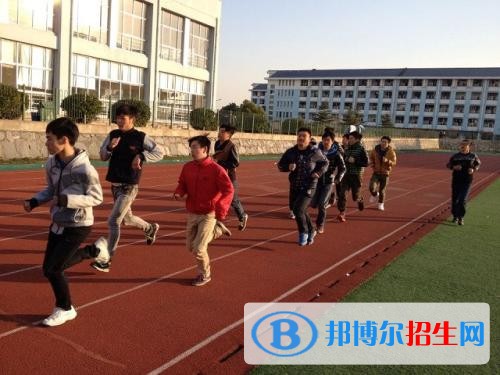 楚雄讀中專學(xué)校讀什么專業(yè)好