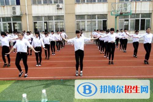 楚雄讀中專學(xué)校有前途嗎