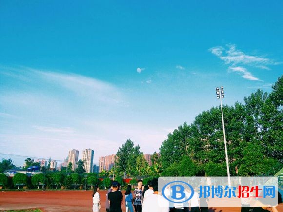 四川長(zhǎng)江職業(yè)學(xué)院五年制大專報(bào)名條件