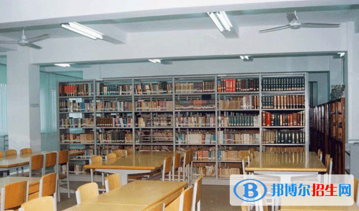 安徽藝術(shù)職業(yè)學(xué)院?jiǎn)握袌?bào)名時(shí)間