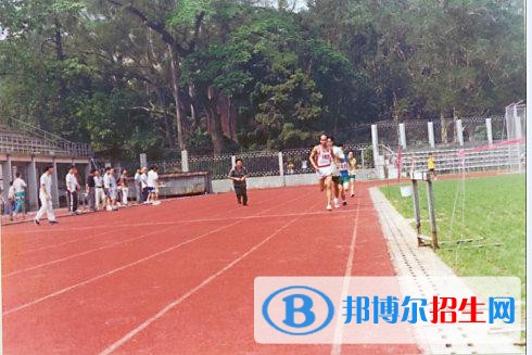 楚雄女生讀什么中專學(xué)校好