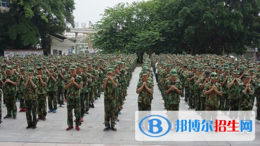 楚雄中專學(xué)校里面都有哪些專業(yè)