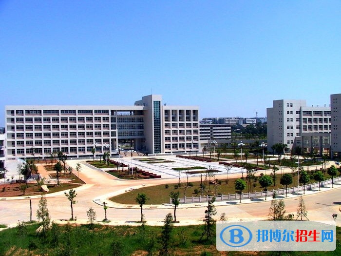 池州職業(yè)技術(shù)學(xué)院單招報(bào)名時(shí)間