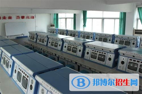 六盤水中專學(xué)校專業(yè)有哪些
