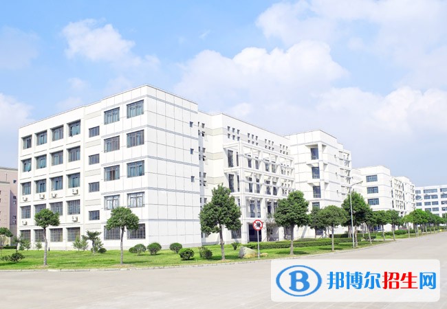 浙江工商職業(yè)技術(shù)學(xué)院單招報(bào)名條件