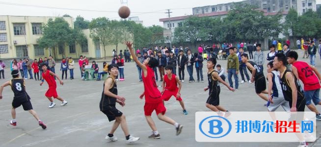 南充中專學(xué)校是什么學(xué)校