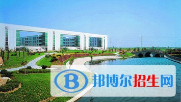 嘉興職業(yè)技術(shù)學(xué)院?jiǎn)握泻?jiǎn)章