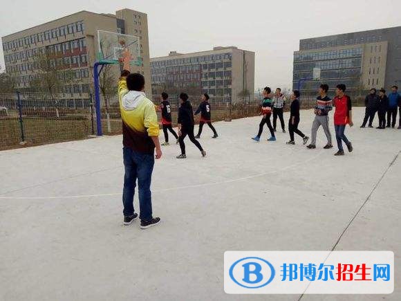 巴中讀中專學校要高中畢業(yè)證嗎