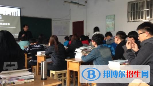 達(dá)州中專學(xué)校生可以考大學(xué)嗎