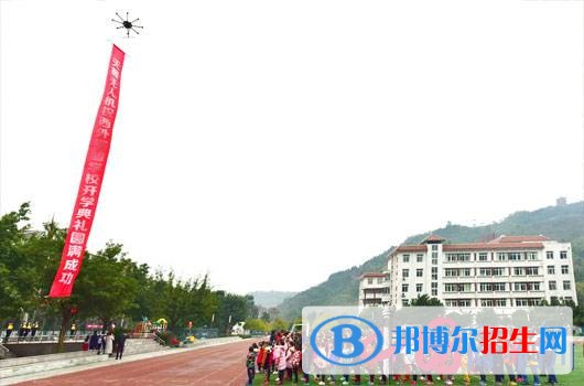 南充職高和中專(zhuān)學(xué)校有哪些區(qū)別