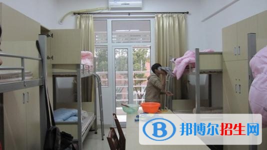 稷山縣職業(yè)中學宿舍條件