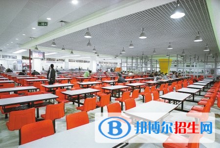 常德汽車機(jī)電學(xué)校2022年宿舍條件
