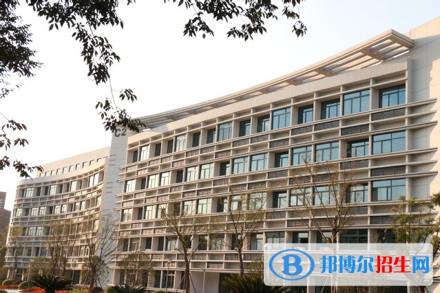 寧波衛(wèi)生職業(yè)技術(shù)學(xué)院單招成績查詢時(shí)間