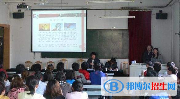 南充去讀中專學(xué)校學(xué)什么對(duì)以后好一點(diǎn)