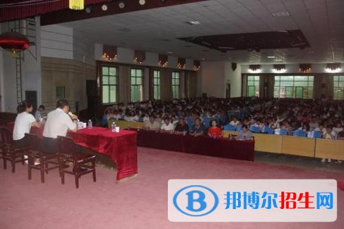 運城河東商貿(mào)技術學校網(wǎng)站網(wǎng)址