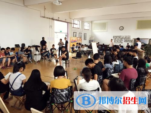 巴中中專學(xué)校哪個專業(yè)好