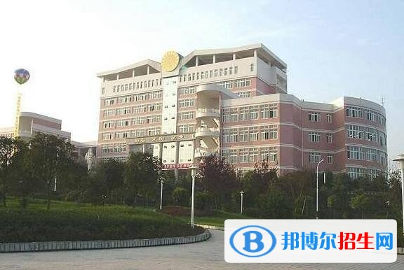 南充女生上什么中專學(xué)校比較好