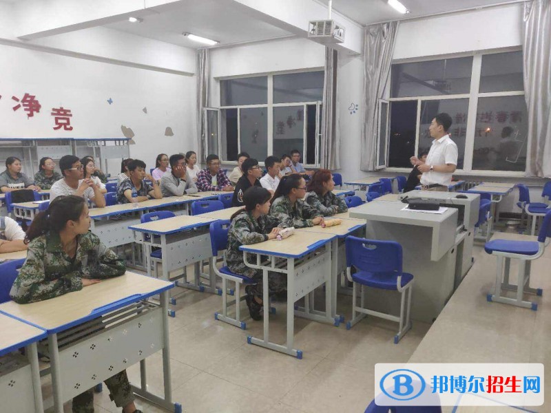 南充女生在中專學(xué)校學(xué)什么好