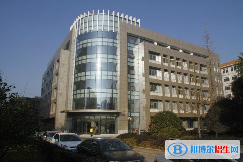 湖南安全技術(shù)職業(yè)學(xué)院?jiǎn)握袌?bào)名條件