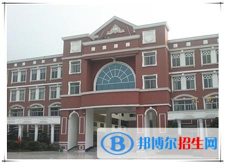 四川工業(yè)科技學(xué)院五年制大專(zhuān)招生辦電話
