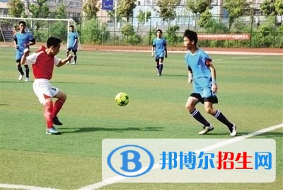 六盤水中專學校哪里比較好
