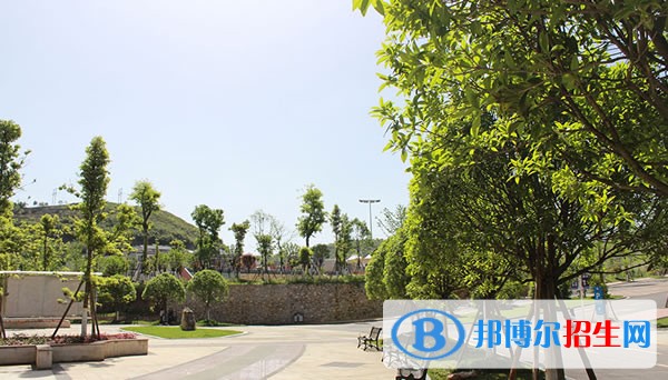 貴州應用技術(shù)職業(yè)學院五年制大專招生辦電話