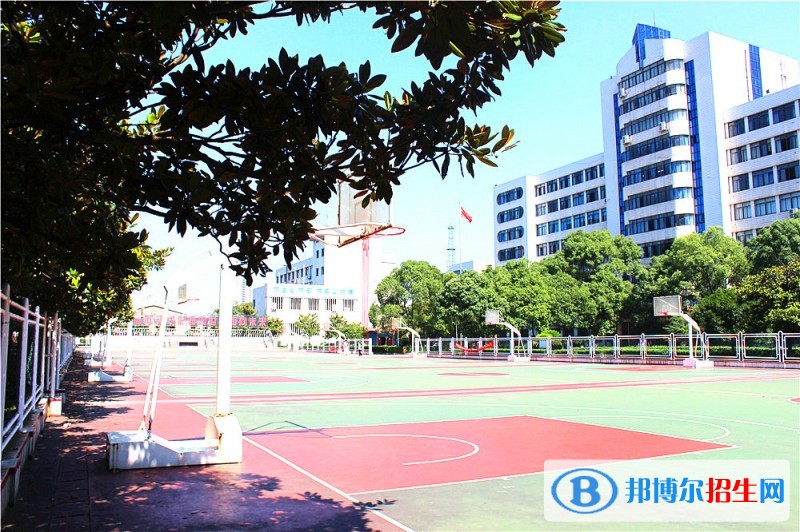 湖南郵電職業(yè)技術(shù)學(xué)院單招報名時間