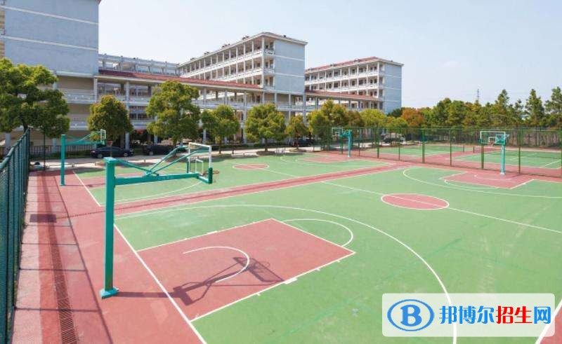 安順初中畢業(yè)上什么中專學(xué)校好