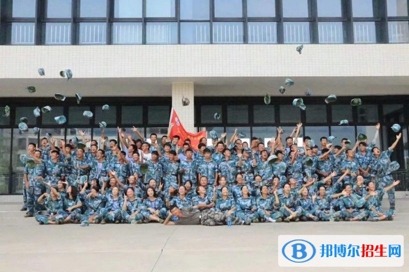 廣州民航職業(yè)技術(shù)學(xué)院?jiǎn)握谐煽?jī)查詢時(shí)間
