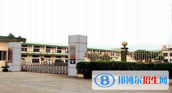 霍州技工學(xué)校2019年報(bào)名條件、招生對(duì)象