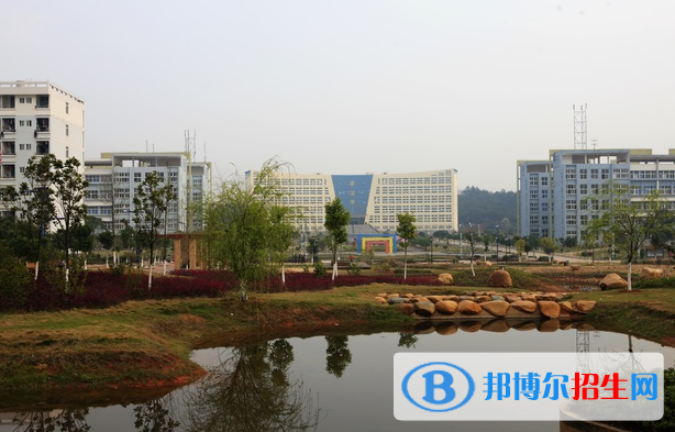 江西應用技術職業(yè)學院2019年單招錄取分數(shù)線